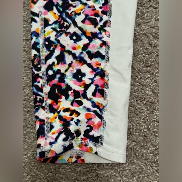 Athleta Watercolor Chaturanga Capri Leggings - Picture 3 of 7